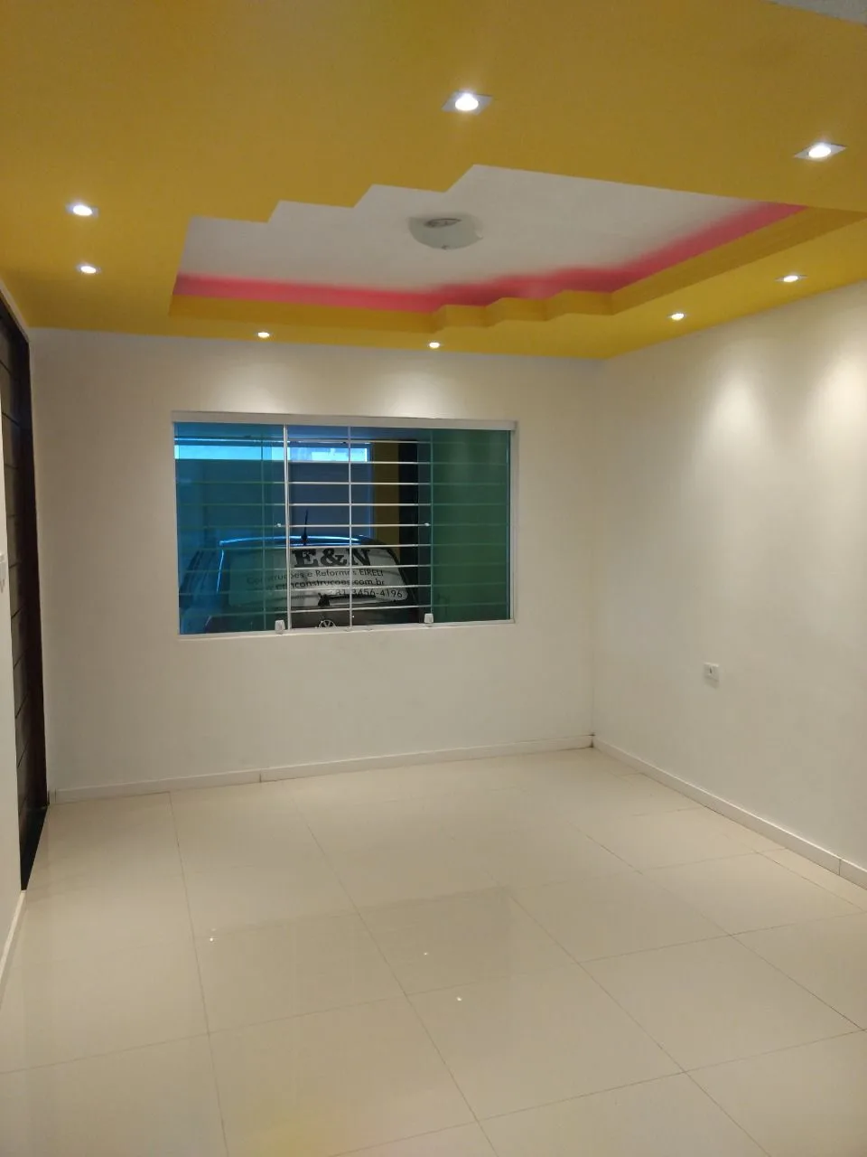 Casa de Alto Padrão em Camaragibe — 350m², 5 Quartos, Suíte com Closet e Cobertura Ampla